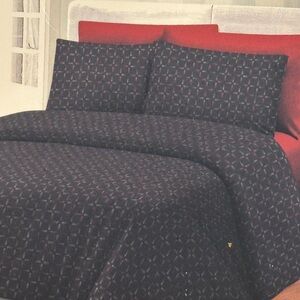 Royal Bamboo Duvet Cover Set 6 pc Set Black and Red Print
